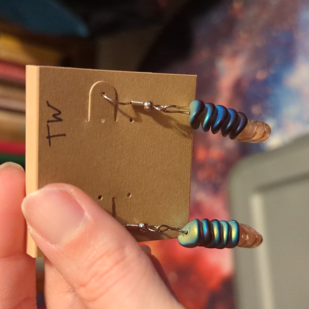 Handmade earrings - Picture 2 of 2
